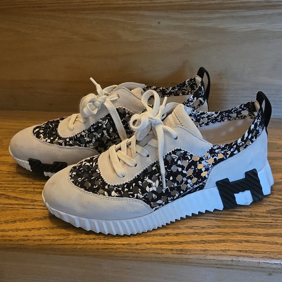 Hermes Shoes - Hermes Bouncing Women's Black and White Patterned Sneakers, 7, GUC, Luxury, Auth